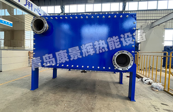 除了换热面积，板式换热器选型还需考虑哪些因素？